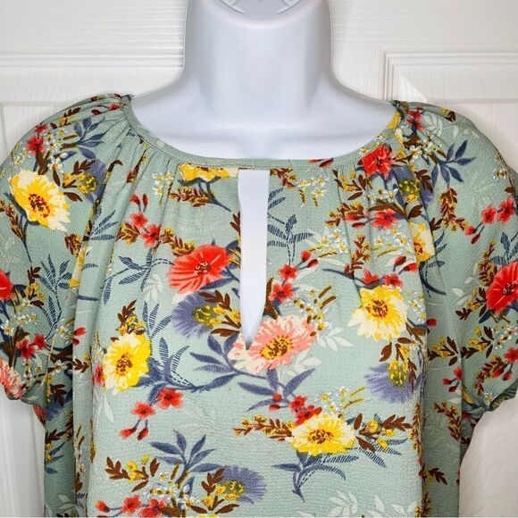 Fun2Fun Floral Flutter Sleeve Cutout Back Blouse Muted Green Multicolor M - Picture 5 of 11